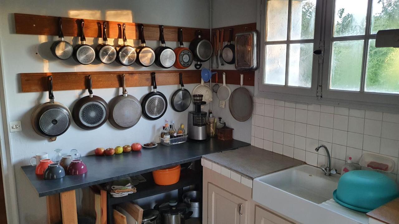 Grande Maison Avec Jardin, Animaux,Au Calme Yviers Экстерьер фото